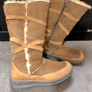 Cabelas tall leather fur boots size 7
